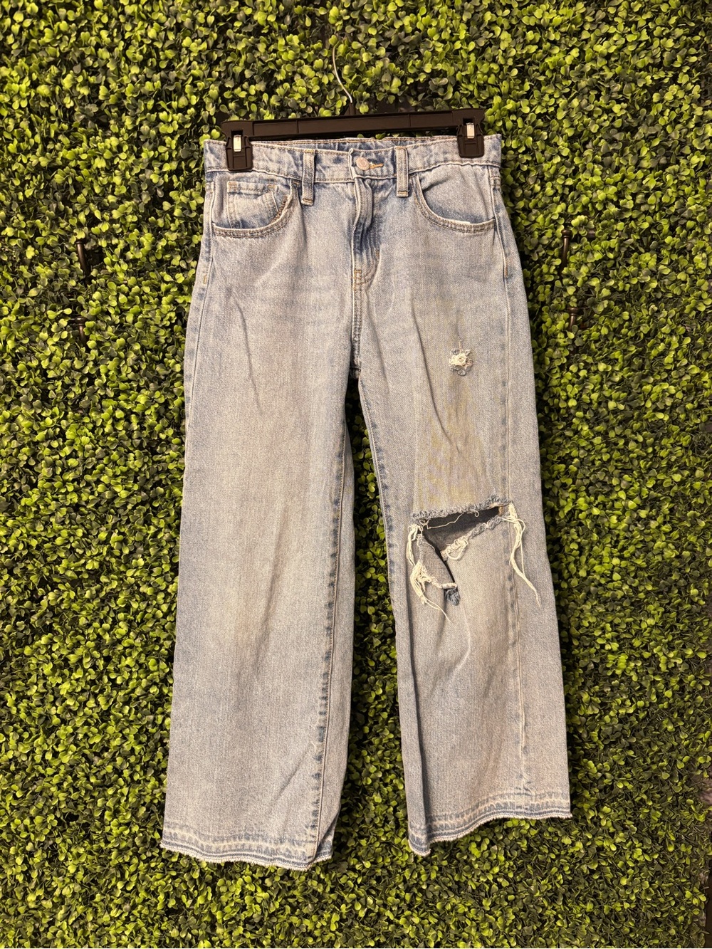 Old Navy Light Blue Distressed Kids Jeans